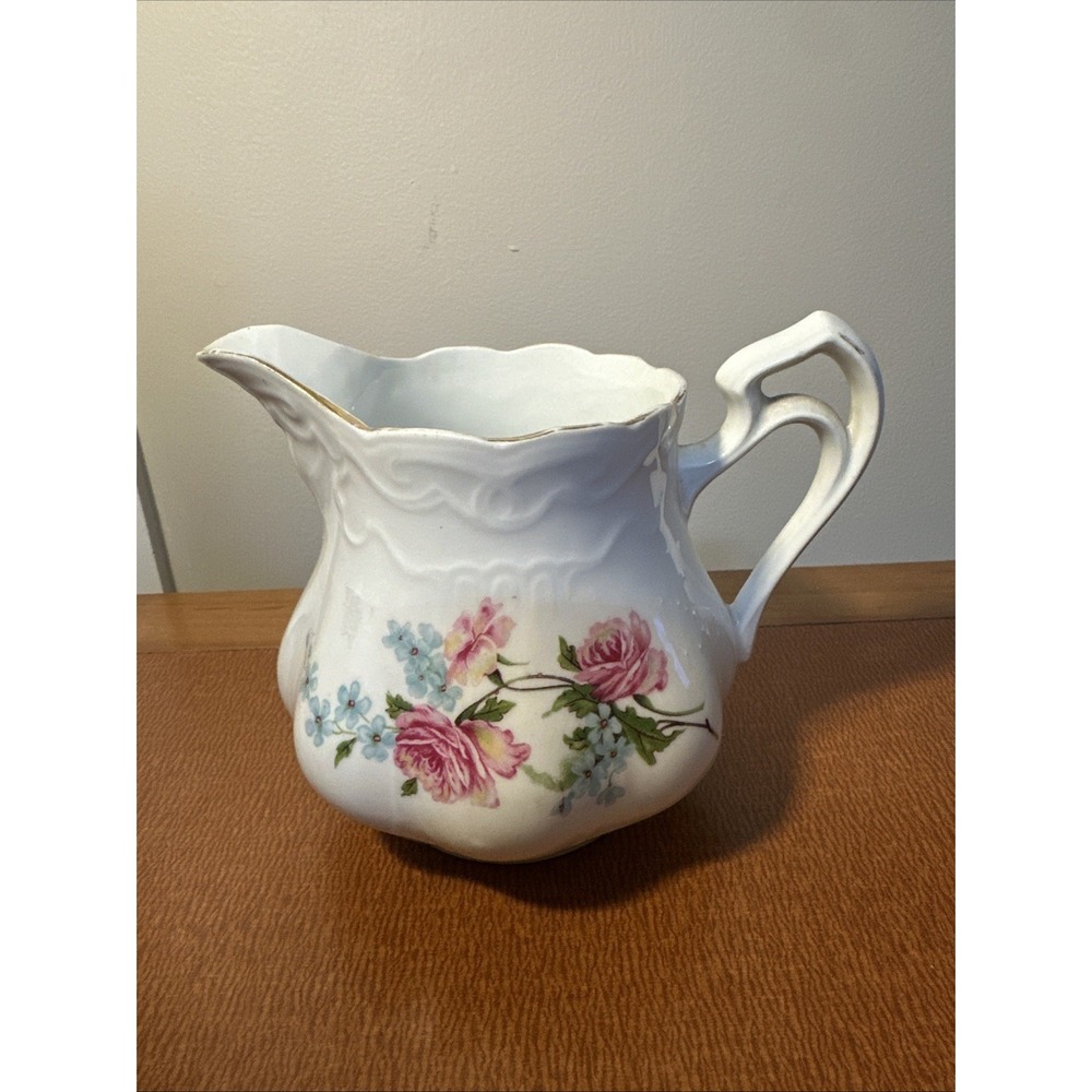 Vtg Sm Ceramic Country Farmhouse Water Milk Pitcher Creamer Roses Floral Pattern
